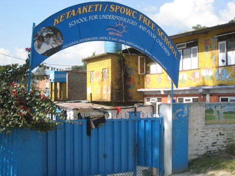 Nepal, Schulspeisung in der Ketaaketi / SPOWC Free School in Kathmandu